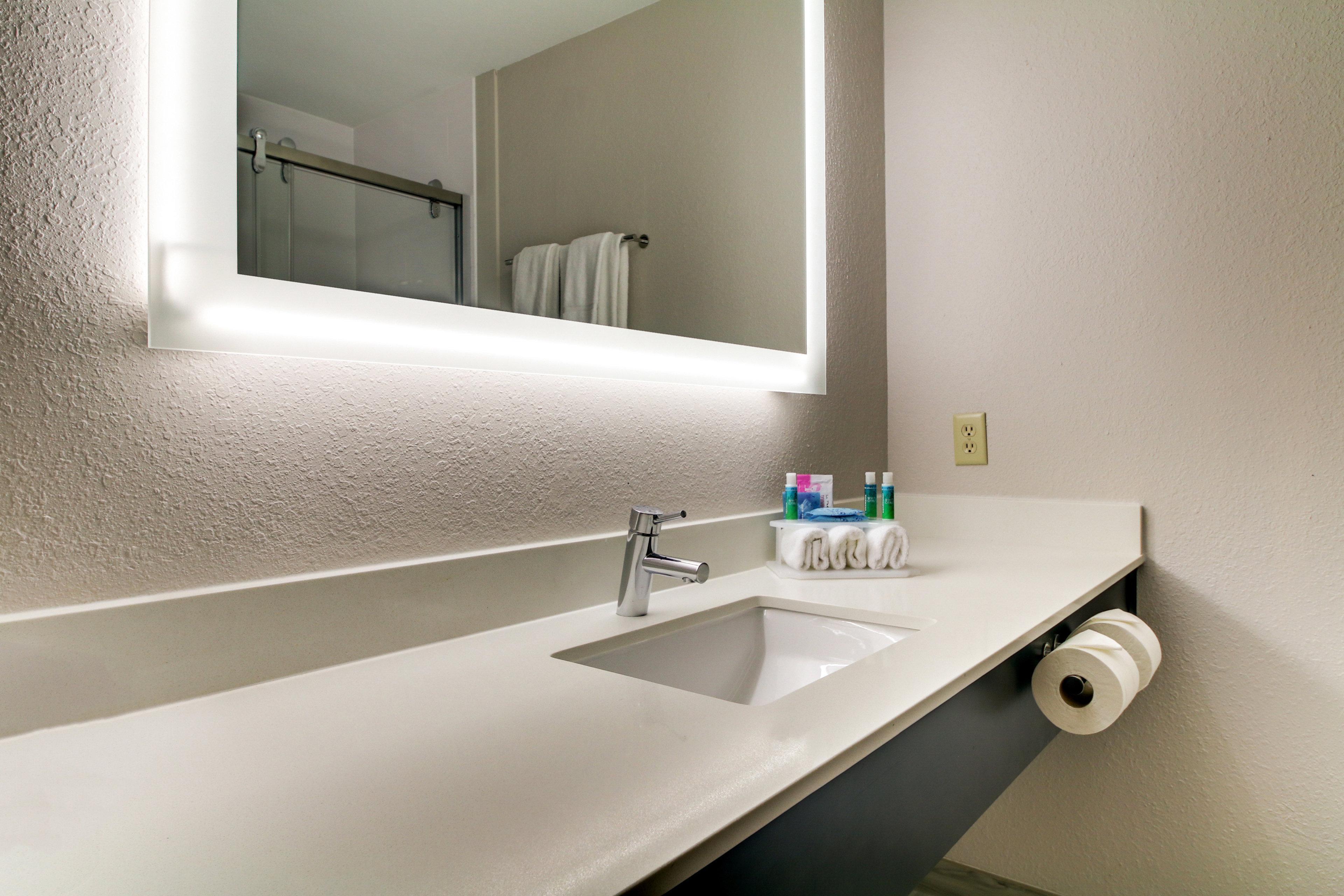 Holiday Inn Express Hotel & Suites Live Oak By Ihg Dış mekan fotoğraf