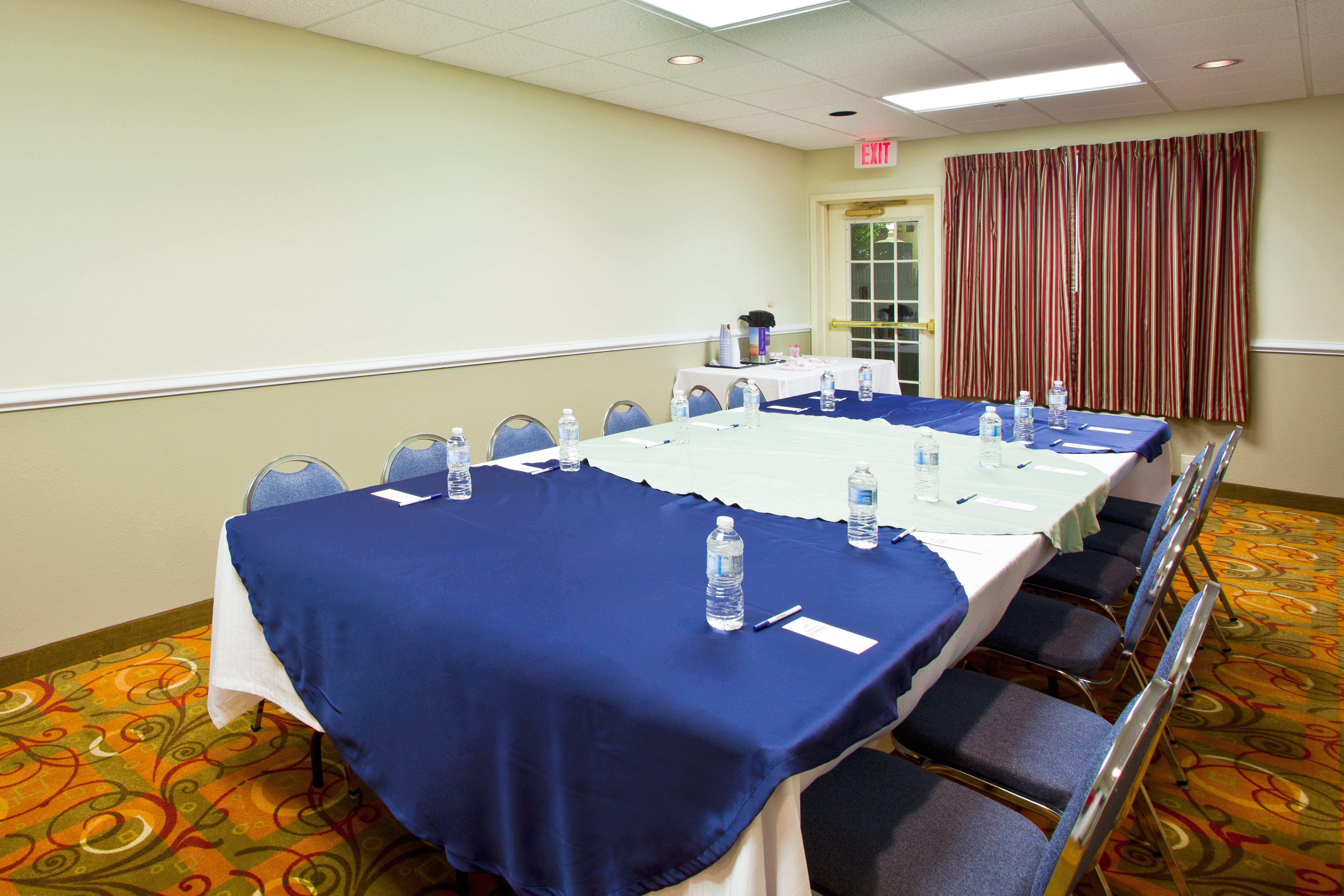 Holiday Inn Express Hotel & Suites Live Oak By Ihg Dış mekan fotoğraf