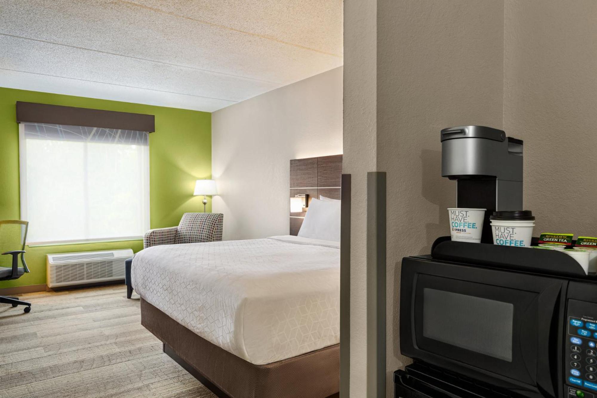 Holiday Inn Express Hotel & Suites Live Oak By Ihg Dış mekan fotoğraf
