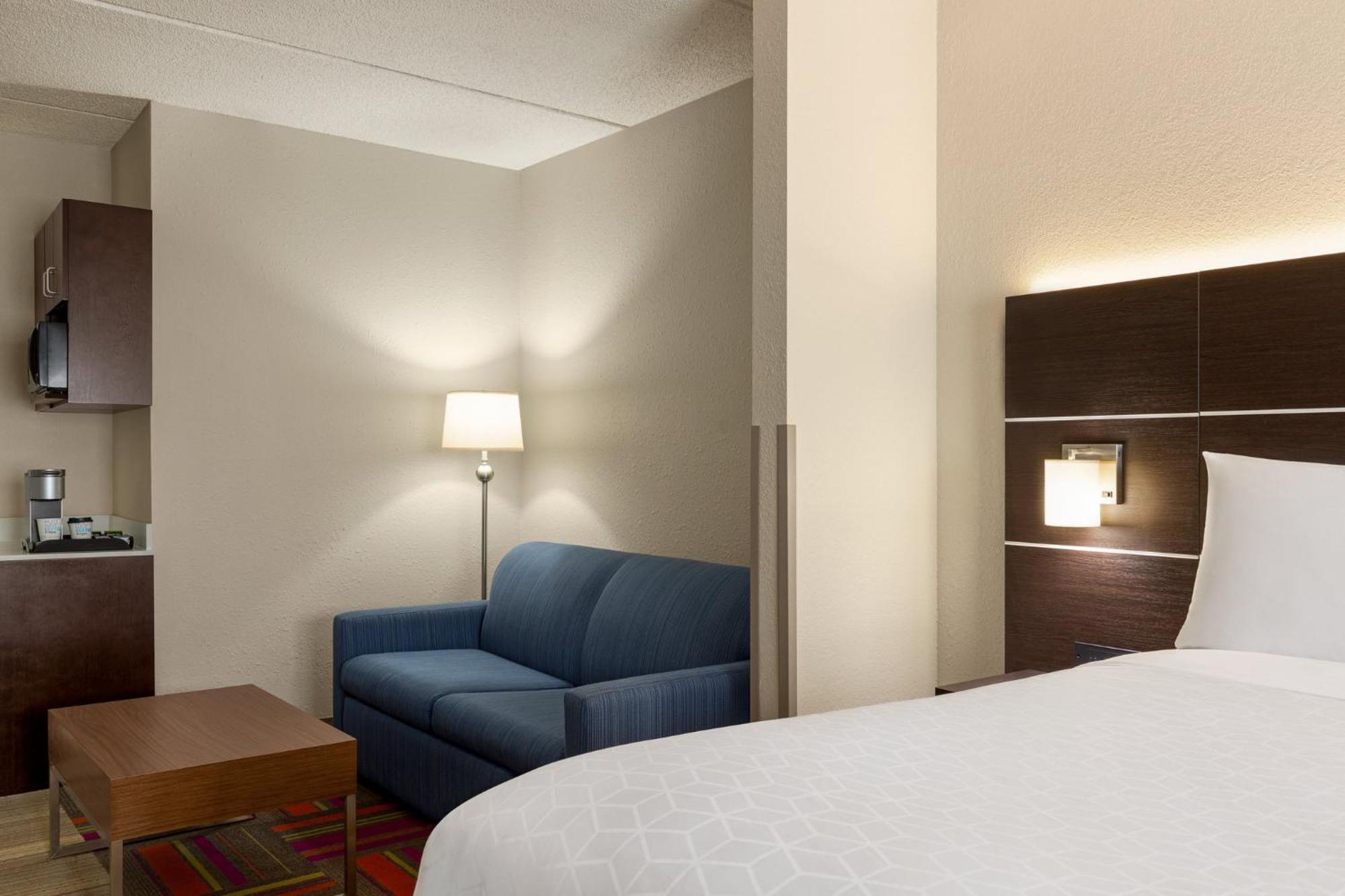 Holiday Inn Express Hotel & Suites Live Oak By Ihg Dış mekan fotoğraf