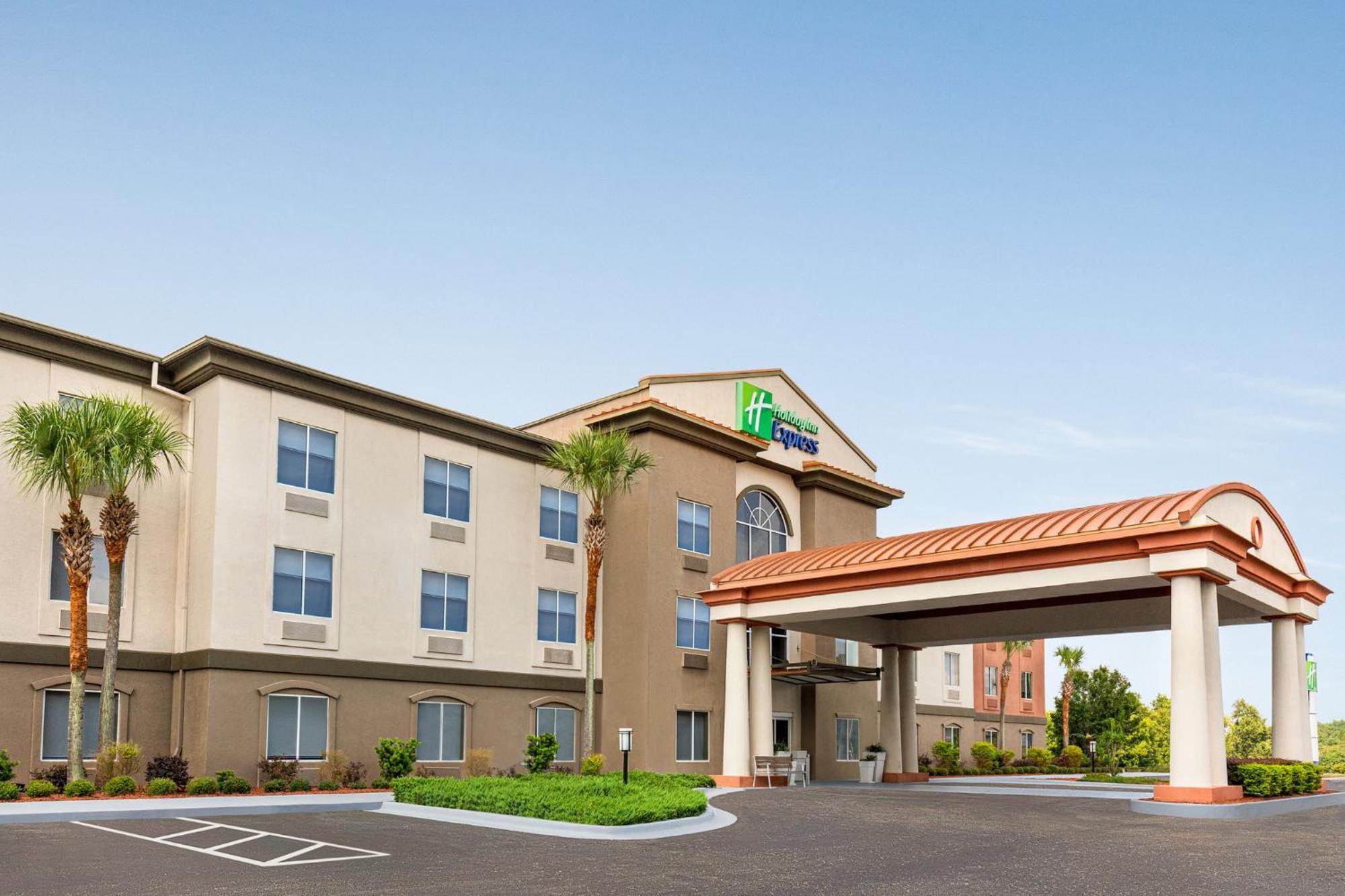 Holiday Inn Express Hotel & Suites Live Oak By Ihg Dış mekan fotoğraf