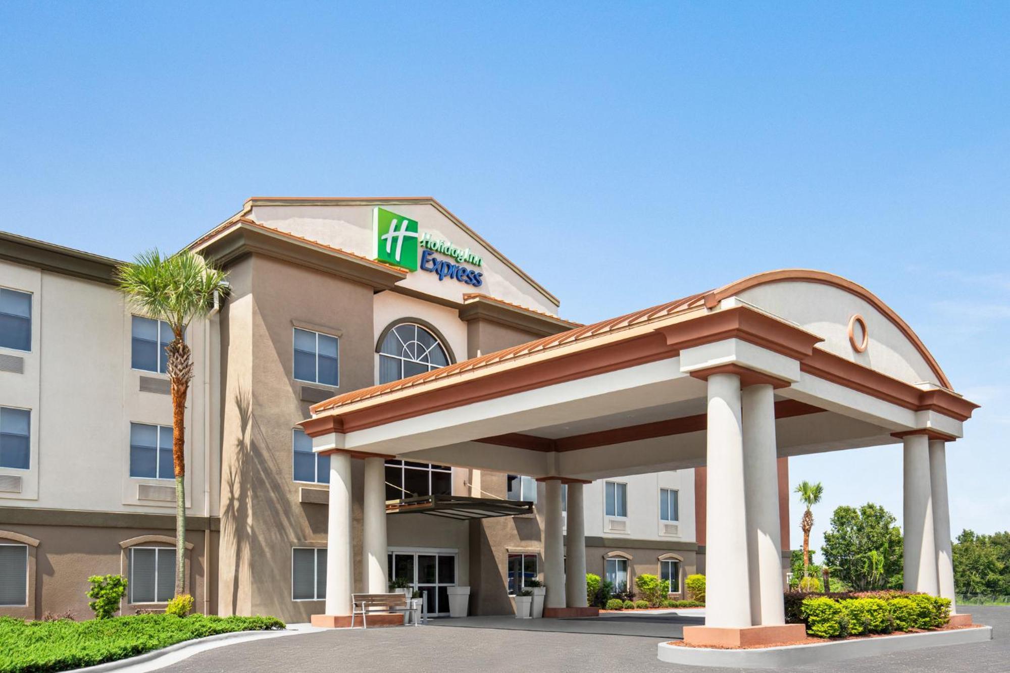 Holiday Inn Express Hotel & Suites Live Oak By Ihg Dış mekan fotoğraf
